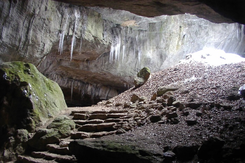 Einhornhöhle Blaue Grotte
